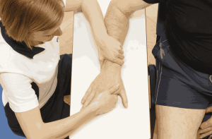 فیزیوتراپی انگشت دست: از بازتوانی تا پیشگیری